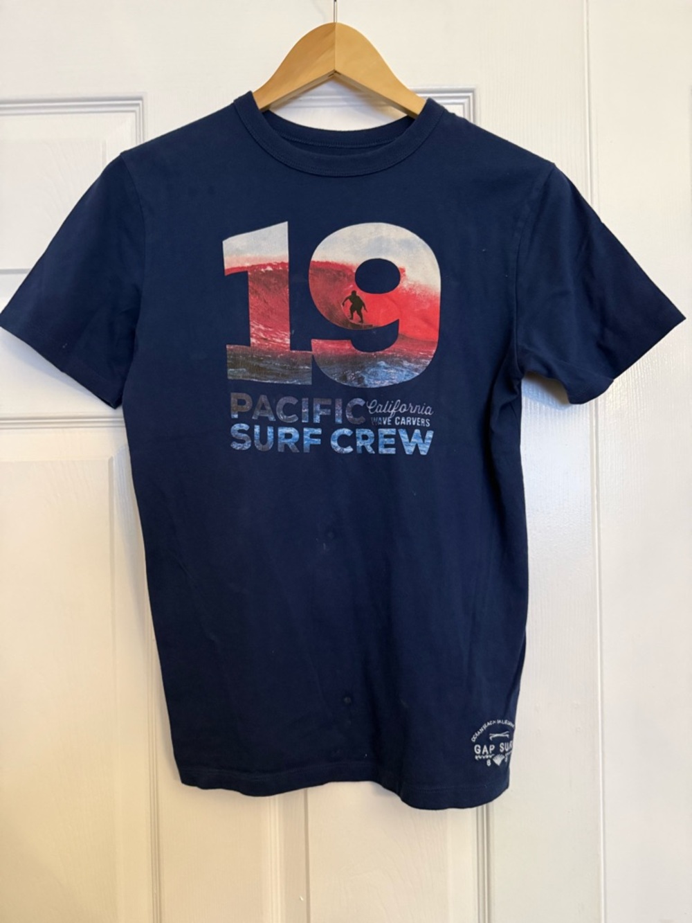 GAP Navy Graphic "19" Pacific Surf Crew Tee